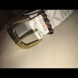 Michael Kors belt